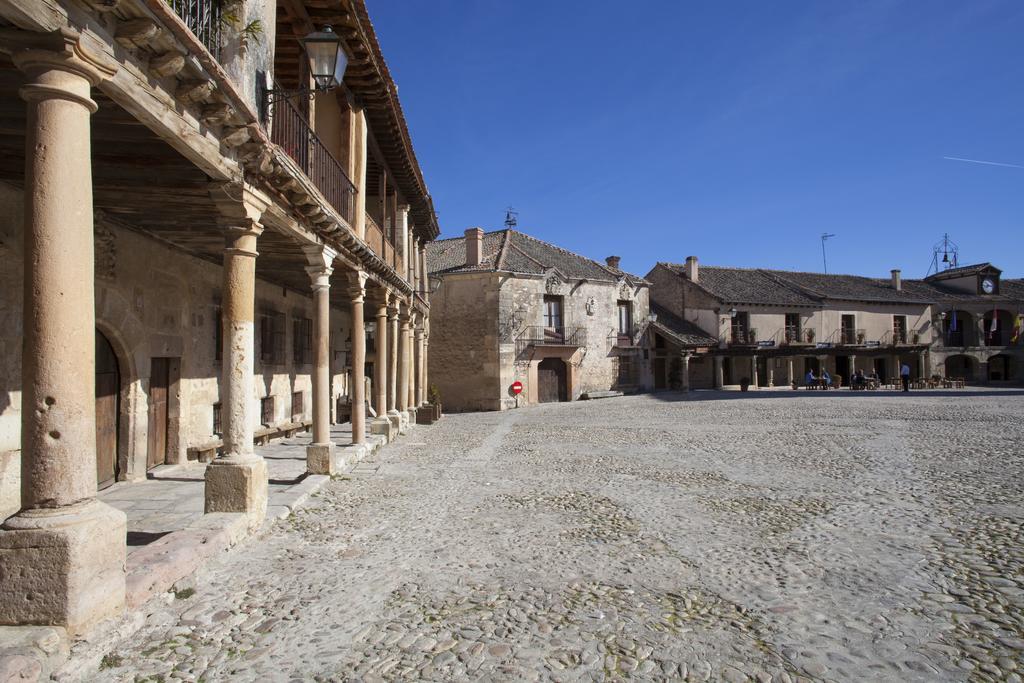 Hôtel Hospederia De Santo Domingo à Pedraza Extérieur photo